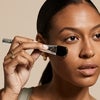 Model Using Facial Mask Brush